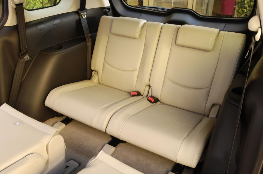  Mazda5 2006 года  (фото 94 из 129)
